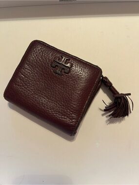 Tory Burch Taylor Mini Wallet in Pebbled Burgundy Leather